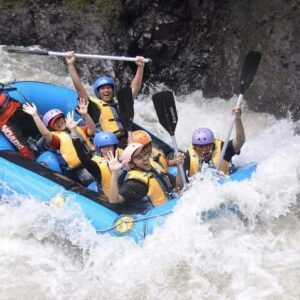 PACKAGE 5 PAX RAFTING UBUD
